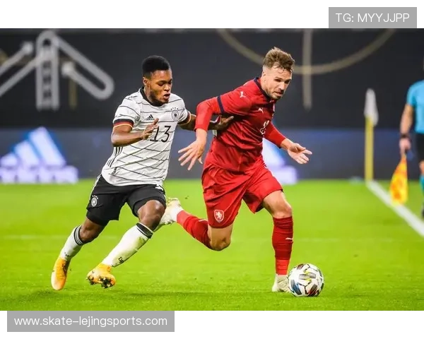 足球星期四比赛分析与预测：胜负走势、关键数据与专家建议